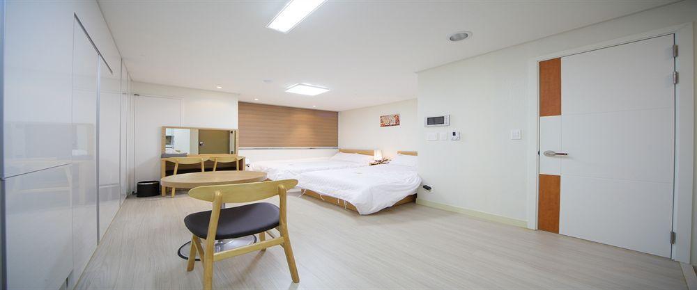 Inn-The City Seoul Bagian luar foto