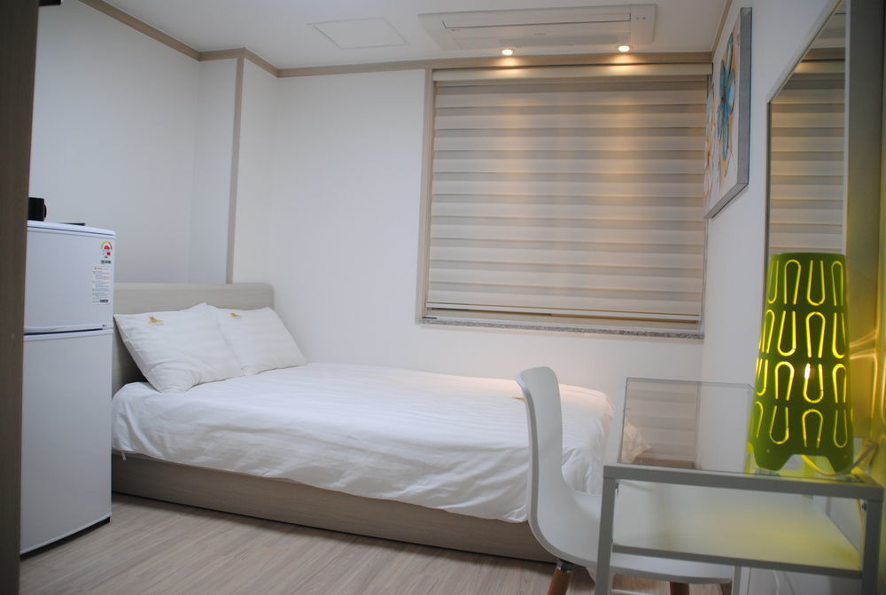 Inn-The City Seoul Bagian luar foto