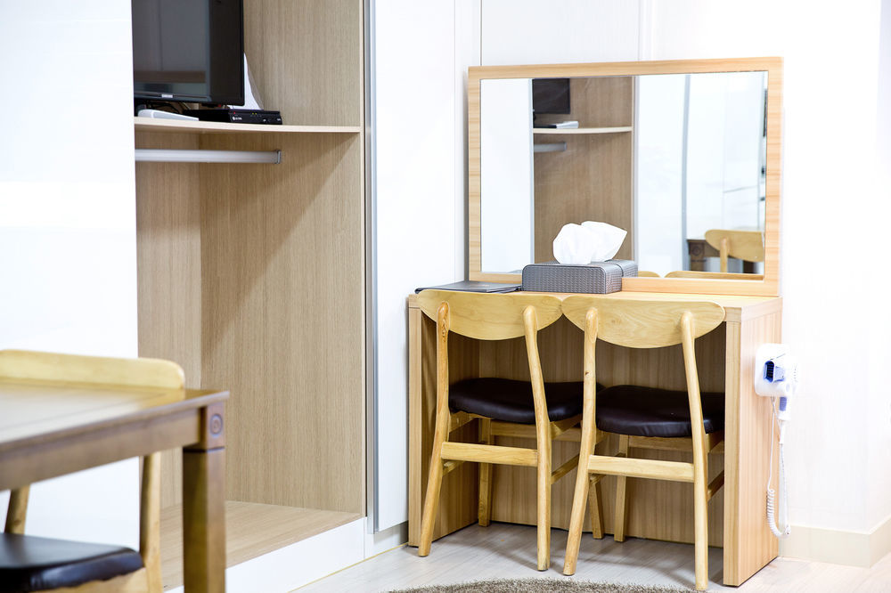 Inn-The City Seoul Bagian luar foto